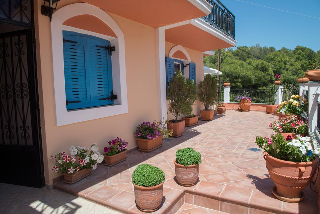 Maria Studios Poros Town Ngoại thất bức ảnh