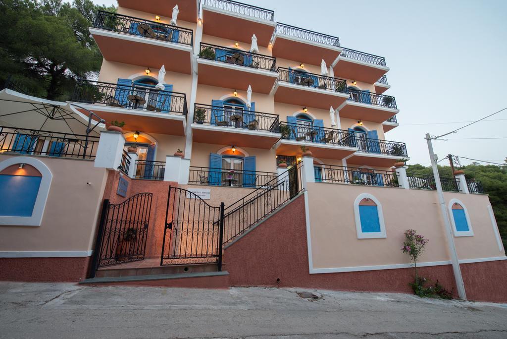 Maria Studios Poros Town Ngoại thất bức ảnh