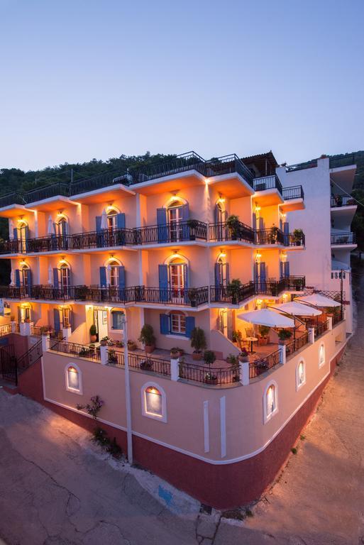 Maria Studios Poros Town Ngoại thất bức ảnh