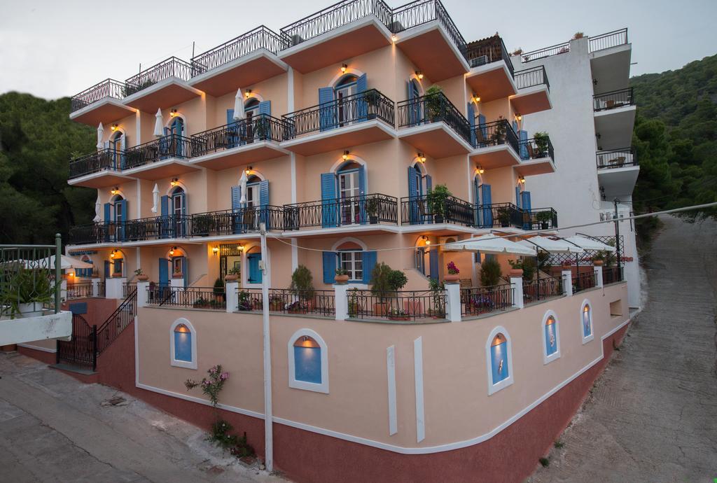 Maria Studios Poros Town Ngoại thất bức ảnh