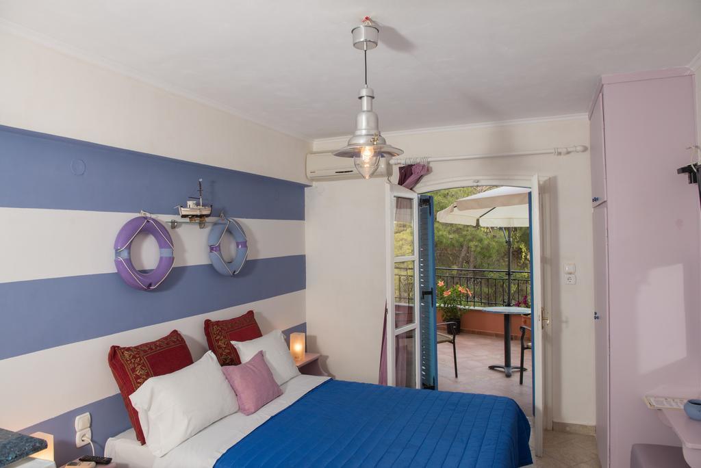 Maria Studios Poros Town Phòng bức ảnh