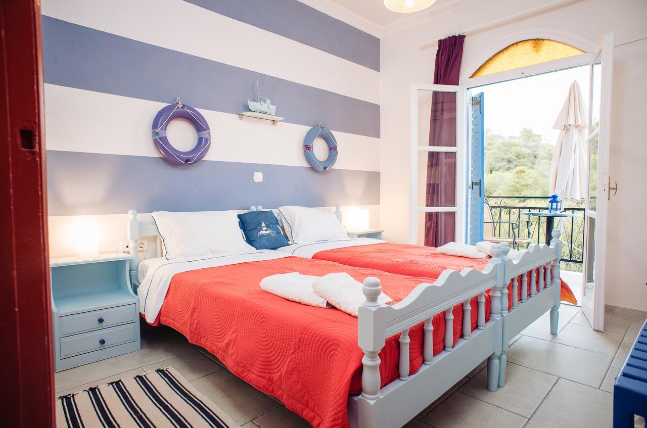 Maria Studios Poros Town Ngoại thất bức ảnh
